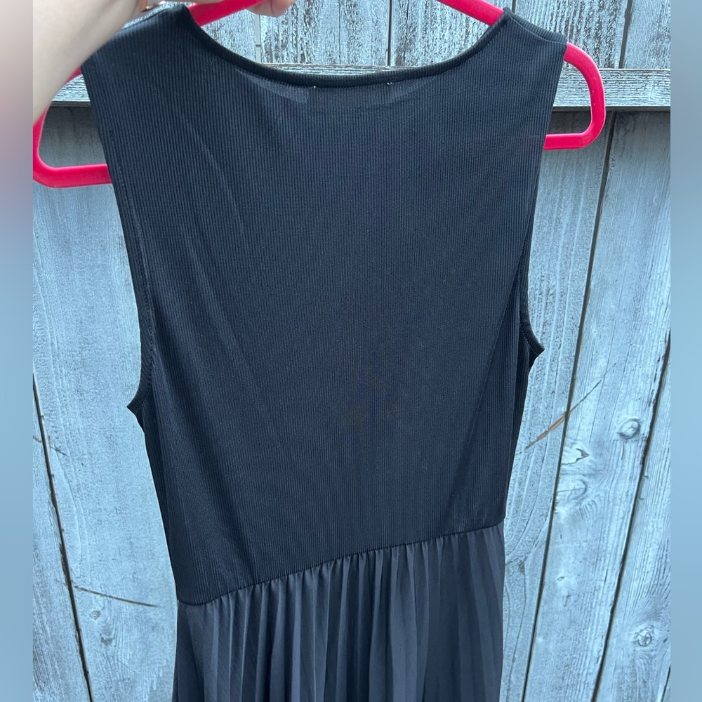 MANGO Black Maxi Dress Pleated SZ 8 - Picture 8 of 16